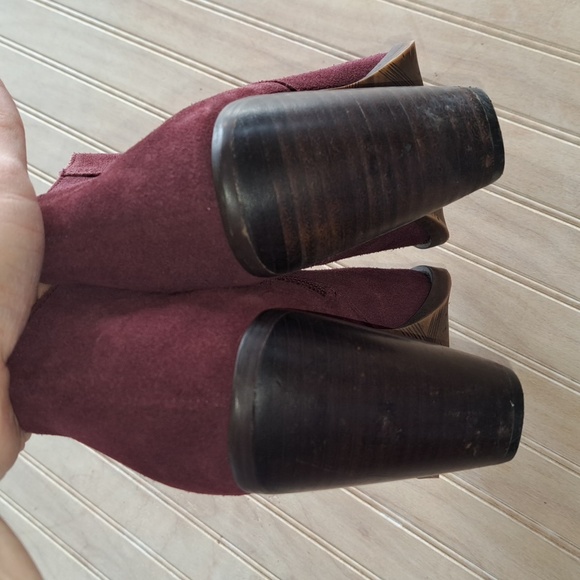 Soho Cobbler NYC Western Chunky Heel Ankle Suede Stylish Leather Booties - Picture 5 of 9